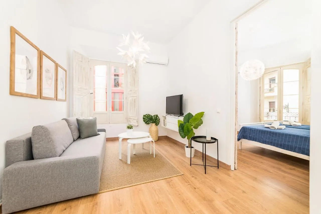 Suite Homes Uncibay Square Málaga Apartman