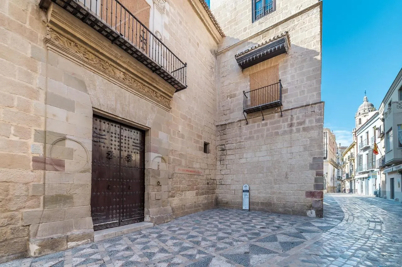 Suite Homes Uncibay Square Málaga 0*,